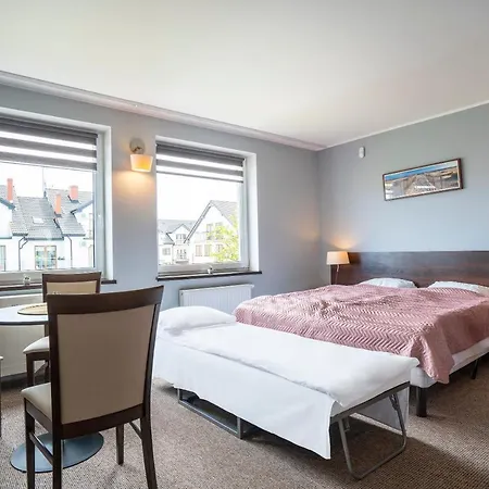 בית הארחה Luka 3*