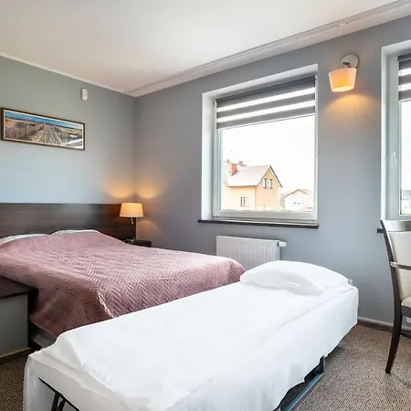 בית הארחה Luka 3*