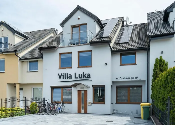 Πανσιόν Luka 3*