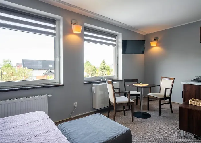 Luka Πανσιόν Łeba